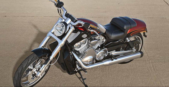 V-Rod Muscle Modell 2016 in Velocity Red Sunglo & Black V-Rod Muscle Modell 2016 in Velocity Red Sunglo & Black