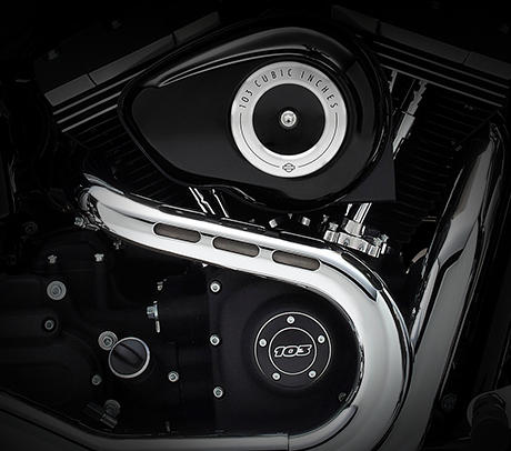 Dyna Fat Bob / Schwarzes Motordesign