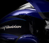 CVO Street Glide / Lackierung mit starken Graphics