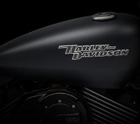 Street XG 750 / Teardrop-Tank und Fender aus Metall