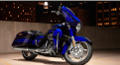 CVO Street Glide Modell 2017 in Candy Cobalt / Indigo Ink