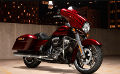 Street Glide Special Modell 2017 in Hard Candy Hot Rod Red Flake (2017 neu)