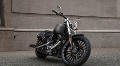 Softail Breakout Modell 2017 in Charcoal Denim