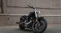 Softail Breakout Modell 2017 in Vivid Black