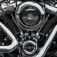 Softail Deluxe / Milwaukee-Eight 107 V-Twin