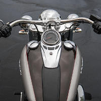 Softail Deluxe / Verchromter Pull Back-Lenker