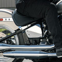 Softail Deluxe / Neue Heckfederung mit Zentral-Federbein