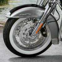 Road King Classic / Speichenrder mit Weiwandreifen