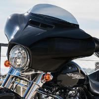 Street Glide / Optimierte Batwing-Verkleidung