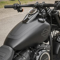 Softail Fat Bob / Um 15 kg leichter. Und mit neuem Tank
