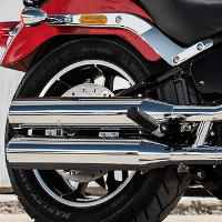 Softail Low Rider / Stilvoll gestalteter Shotgun-Auspuff