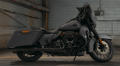 CVO Street Glide Modell 2018 in Gunship Gray