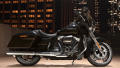 Street Glide Modell 2018 in Black Tempest