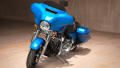 Street Glide Modell 2018 in Electric Blue