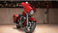 Street Glide Modell 2018 in Wicked Red