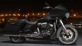 Road Glide Modell 2018 in Black Denim