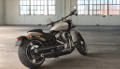 Softail Breakout Modell 2018 in Silver Fortune