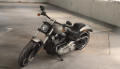 Softail Breakout Modell 2018 in Silver Fortune