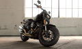 Softail Fat Bob Modell 2018 in Vivid Black Softail Fat Bob Modell 2018 in Vivid Black