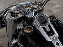 Softail Fat Boy / Edles Finish in Satin Chrom