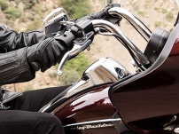 Road Glide Ultra / Geschwindigkeits&shyregelanlage