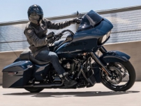 Road Glide Special / Hochentwickeltes Fahrwerk