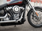 Softail Low Rider / Retro-Design mit viel Chrom