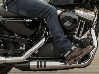 Sportster Forty-Eight / Vorverlegte Furasten