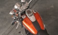 Softail Deluxe Modell 2019 in Scorched Orange / Black Denim