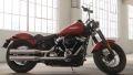 Softail Slim Modell 2019 in Wicked Red Denim