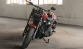 Softail Fat Bob Modell 2019 in Wicked Red Denim