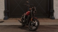 Street XG 750 Modell 2019 in Wicked Red Denim