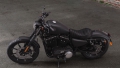 Sportster XL 883 Iron Modell 2019 in Black Denim