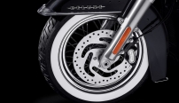 Softail Deluxe / Speichenrder mit Weiwand&shyreifen