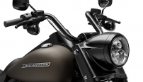 Road King Special / Schwarzes Scheinwerfergehuse und Lampenring