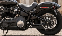 Softail Street Bob / Hardtail-Optik bei verdeckter Federung