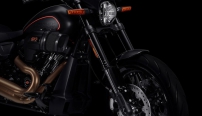 Softail FXDR 114 / Telegabel mit Rennsport-Technologie