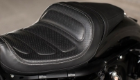 Sportster XL 1200 Roadster / Sportliche, kom&shyfortable Doppel&shysitz&shybank