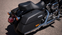 Sportster Super Low 1200 T / Abschliebare Koffer, Docking-Points