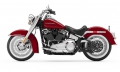 Softail Deluxe Modell 2020 in Billiard Red / Vivid Black