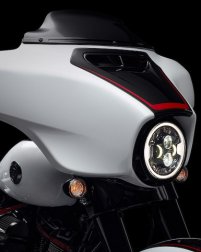 CVO Street Glide / Daymaker Adaptive LED-Scheinwerfer