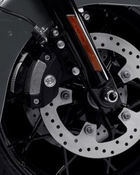 Street Glide Special / Reflex Linked Brembo-Bremsen, ABS