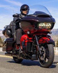 CVO Road Glide Limited / ... gepaart mit luxurisem Komfort