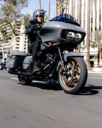 Road Glide ST / Komfort im West Coast Style