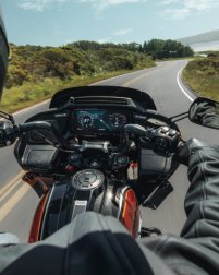 CVO Road Glide / Neu gestalteter Lenker