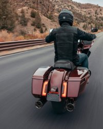 CVO Road Glide / Fahrmodi, Rider Safety Enhancements