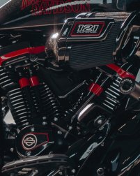 CVO Road Glide ST / Milwaukee-Eight 121 HO V-Twin Motor