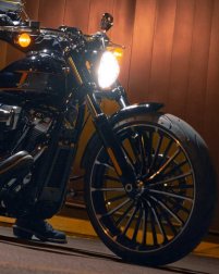 Softail Breakout / High Perfor&shymance Vorder&shyrad&shygabel