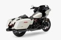 CVO Road Glide ST Modell 2024 in Golden White Pearl 