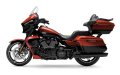 Street Glide Ultra Modell 2025 in Whiskey Fire / Vivid Black